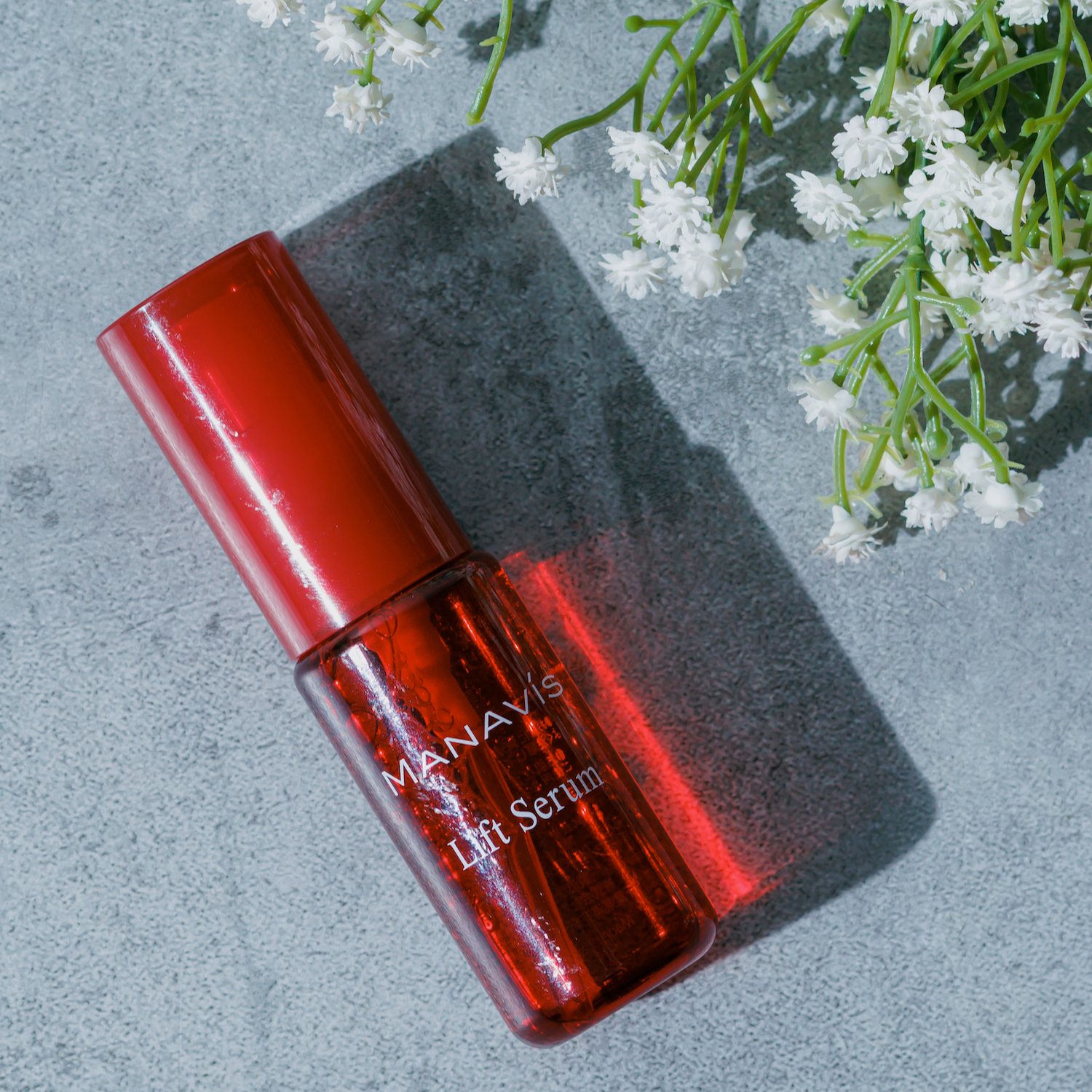 マナビス化粧品のビューティーコラム記事のリフトセラムの写真